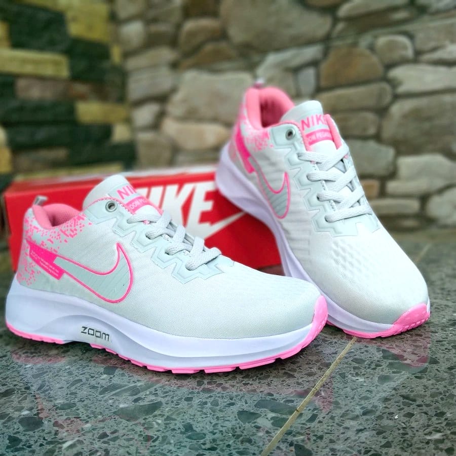 Sepatu Wanita Nike ZOOM AIR Pegasus Sepatu Olahraga wanita Sepatu Senam Wanita Sepatu Cewek Jogging Sepatu Perempuan Terlaris Ukuran 36 - 40