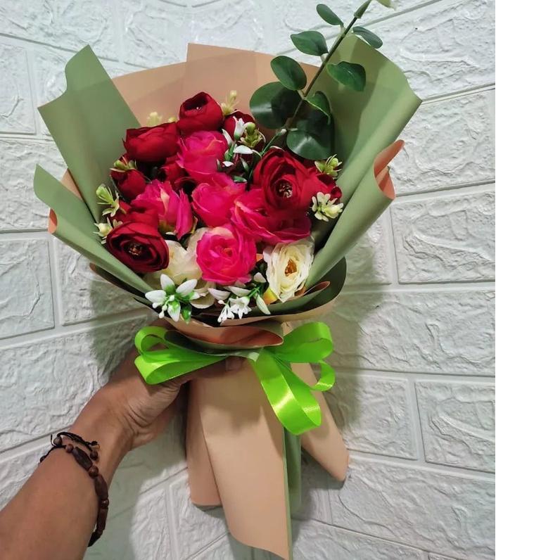 

Serbuuu 【 buket bunga murah | bouquet bunga | bouket bunga | buket mawar | buket artificial | buket murah lucu | buket mini | buket matahari**