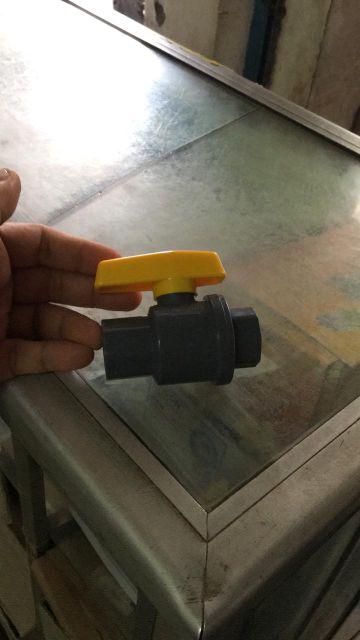 Klem Kabel 22 Mm Bisa Untuk Pipa 1/2 Inch Merk Masko Paku Beton