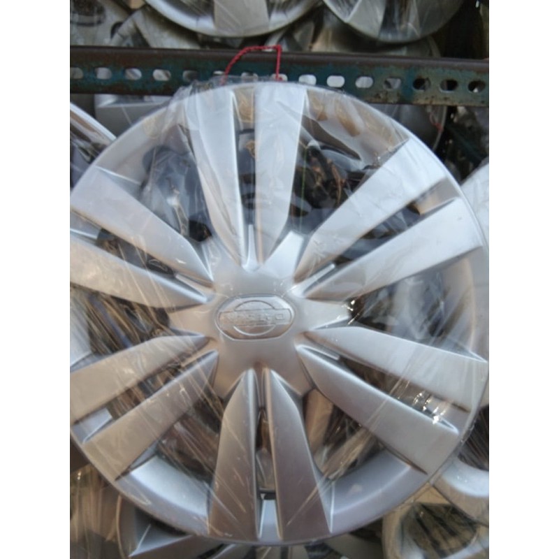 Dop velg mobil DATSUN GO R13 ORIGINAL