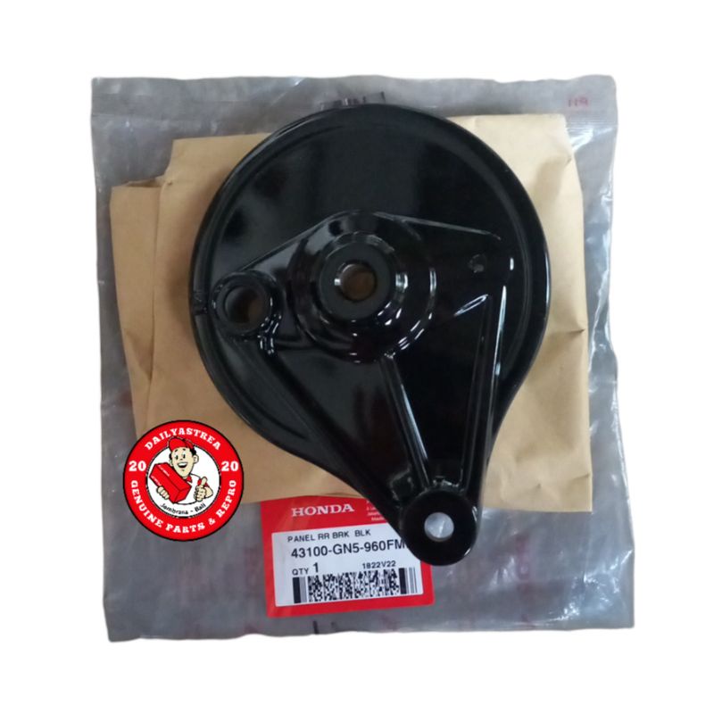 COVER TUTUP PANEL TROMOL REM HITAM BELAKANG HONDA ASTREA STAR PRIMA GRAND ORIGINAL 43100-GN5-960FMB