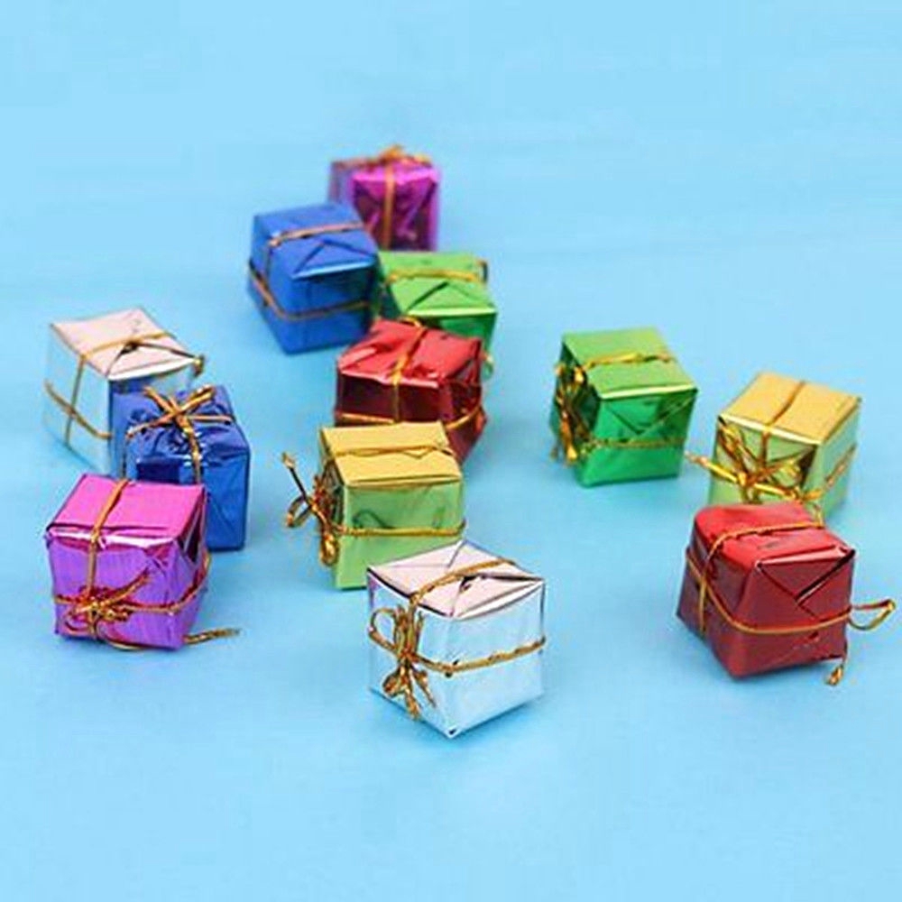 12 Pcs Ornamen Kotak Mini Bahan Busa Ukuran 2.5cm Untuk Dekorasi Pohon Natal