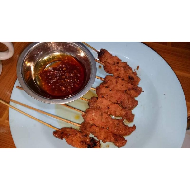 

Sate babi Bali 1bgks isi 25tusk, tinggal di panasin, atau di kukus, di jamin enak, bikin ketagihan,
