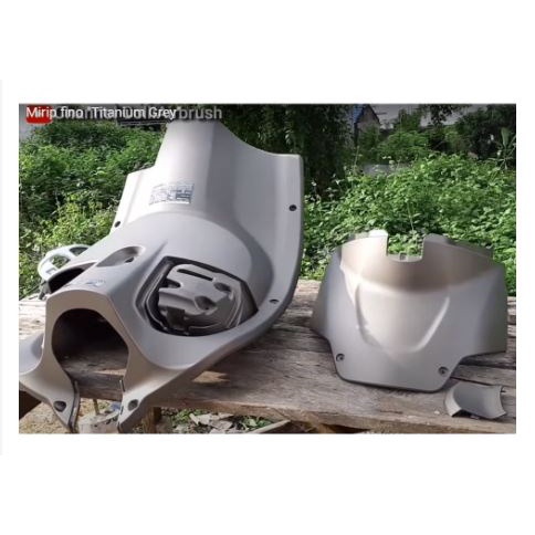 Pilox Diton Premium Titanium Grey 9282 Abu Grey 400ml sepeda motor mobil pilok pylox pylok