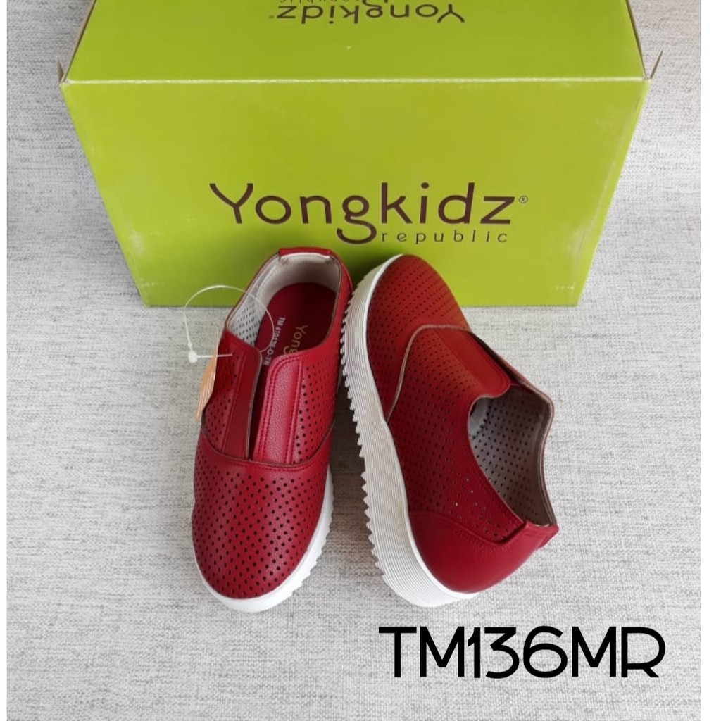  Sepatu  Slip On Anak  Sintetis TM136 Brand MATAHARI  Yongkidz 