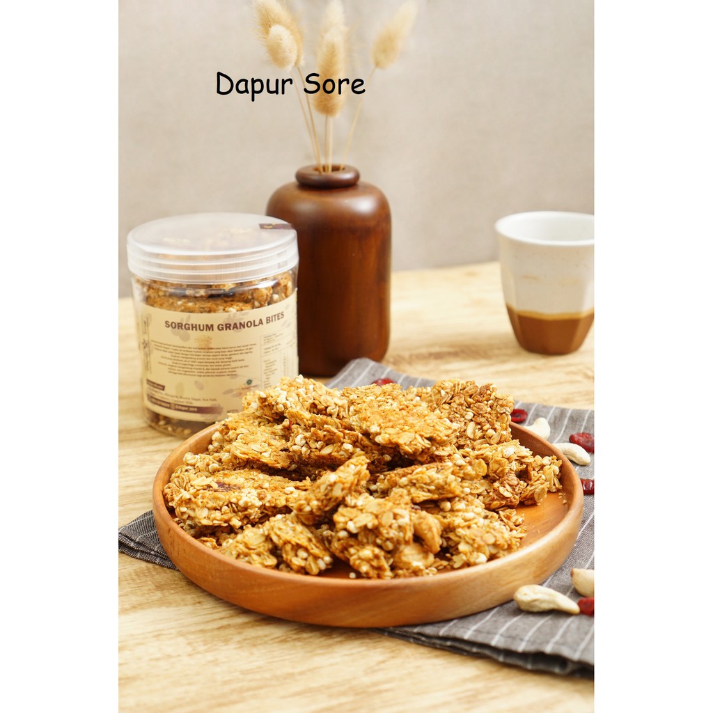 

Sorghum granola bites mete salted caramel
