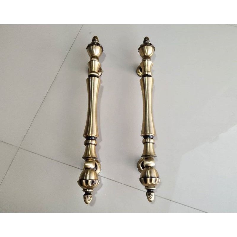 handle pintu kuningan motif kamboja 44 cm