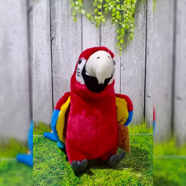 Boneka Burung Red Macaw