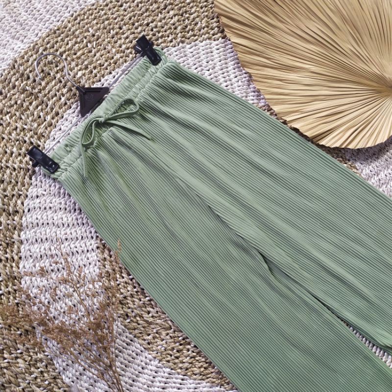 CELANA KULOT JUMBO PLISKET LIDI / KULOT PLISKET LIDI KECIL