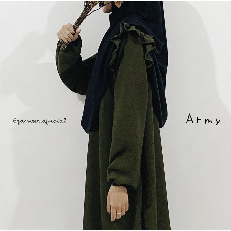 Safeea Gamis Syar'i in Army Size 2 by Ezameer (Preloved)