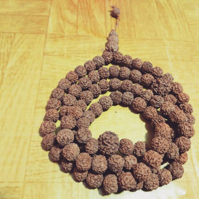 Tasbih genitri 100 butir