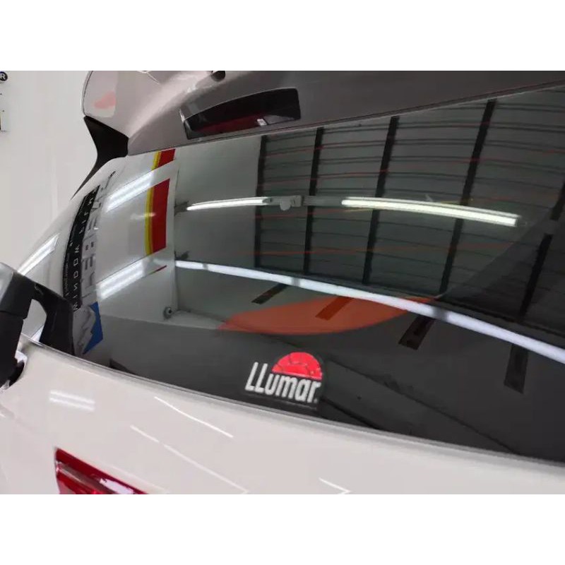 kaca film LLumar 40% hitam