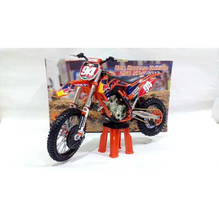Diecast Miniatur Motor Trail KTM 250 SX-F Ken Roczen 2013 Edition Replika Pajangan Harga Murah