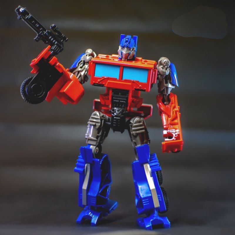 8 Variasi Transformers Optimus Prime Bumblebee High Quality Oversize