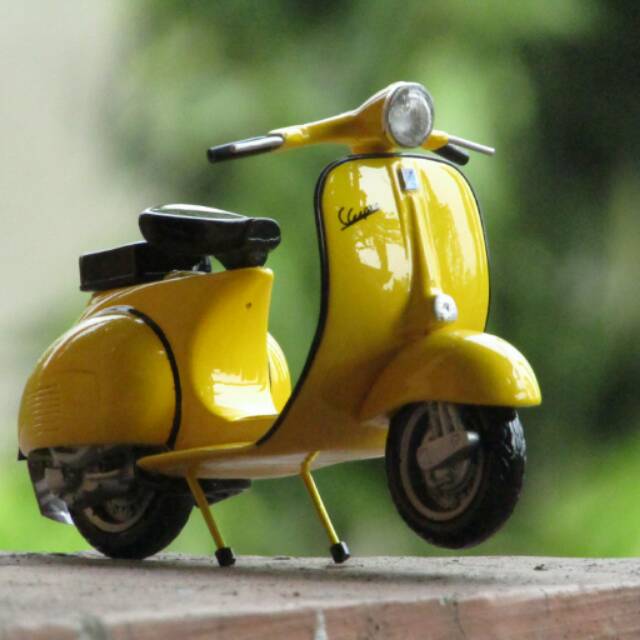 Miniatur Vespa Cocok Untuk Koleksi Atau Kado Shopee Indonesia