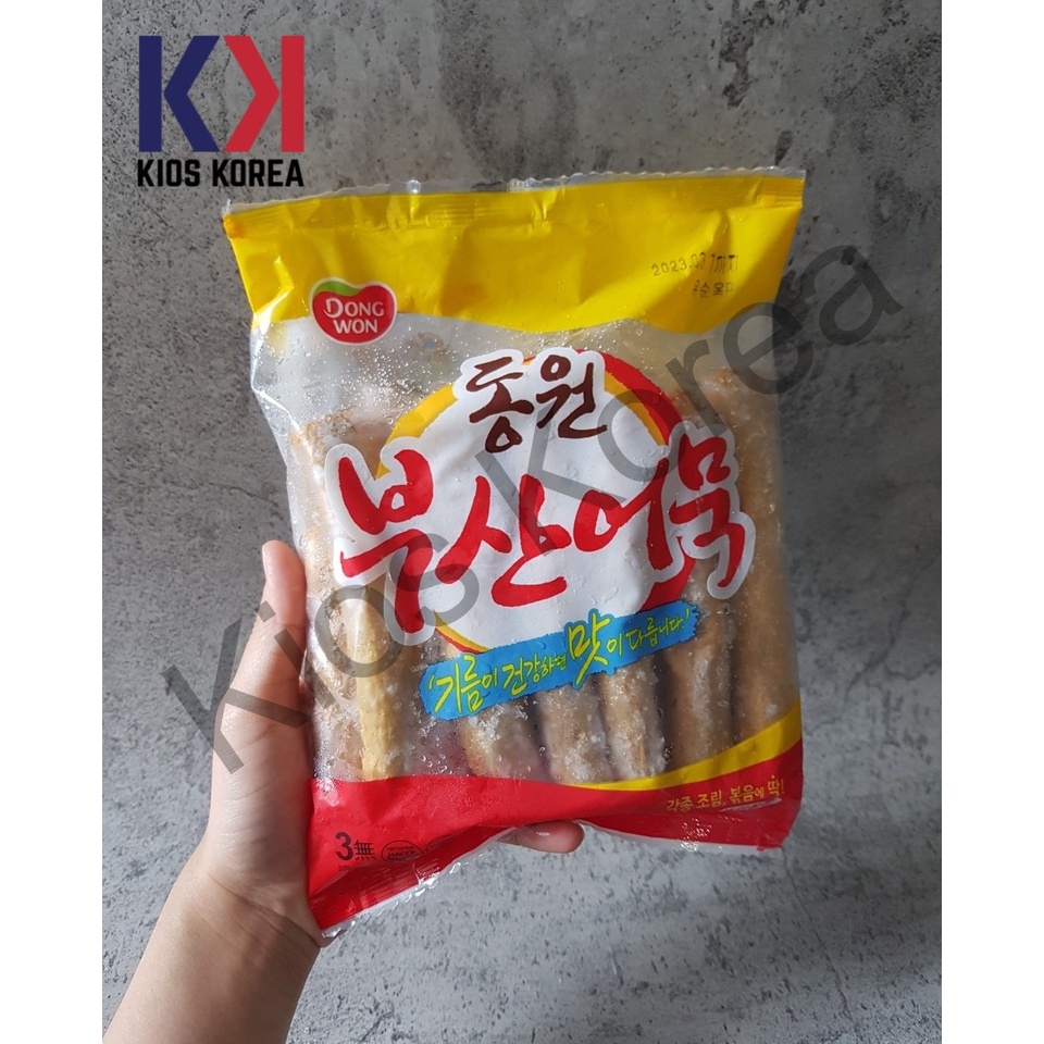 

Dongwon Korean Fish Cake Odeng 500gram (Oval Shape) - Eomuk Omuk Kue Ikan Korea