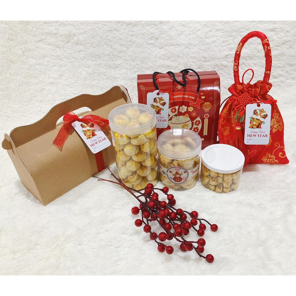 

GIFT HAMPERS TAHUN BARU / NEW YEAR / CHRISTMAS / NATAL / IMLEK/ CHINESE NEW YEAR / IDUL FITRI