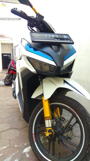 Covershock Depan All Vario Shopee Indonesia