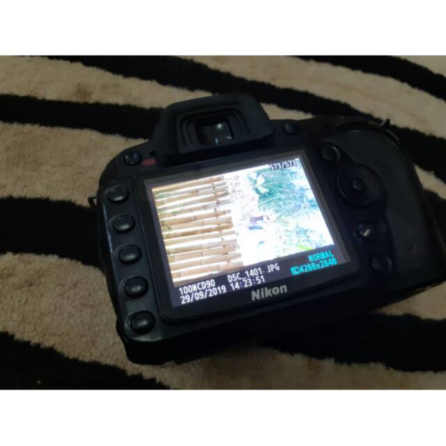 Kamera Nikon d90 body only bekas