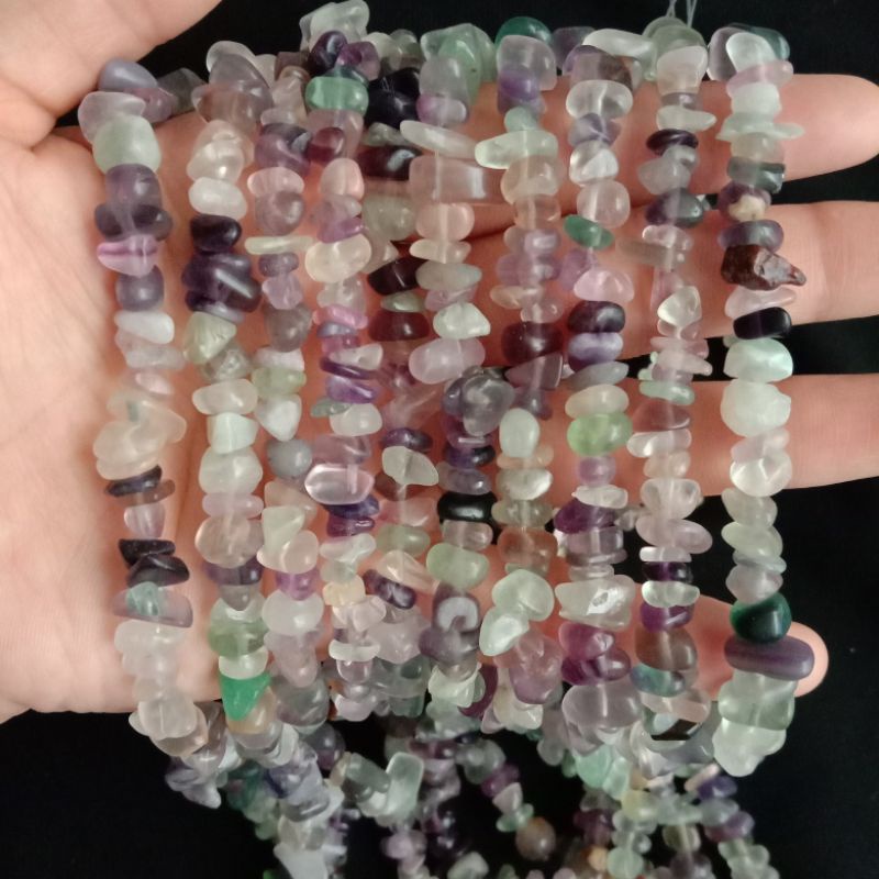 Manik Manik Batu Pecah Kerikil Kecubung Ungu Mix Bening Panjang -+70cm