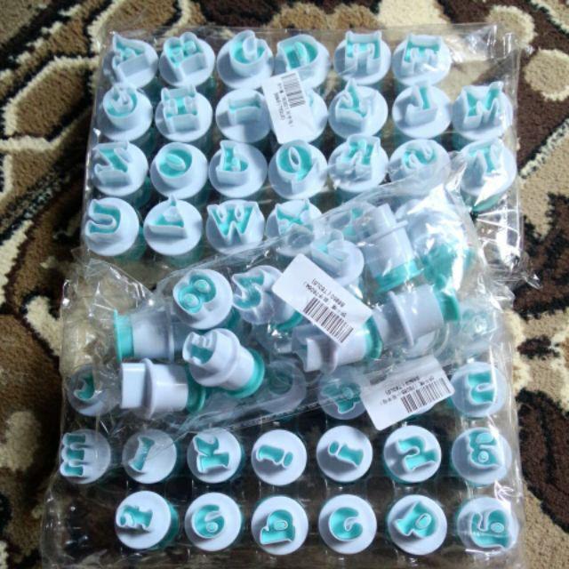 Cetakan Adonan Kue Cookie & Biskuit Desain 26 Alfabet Angka