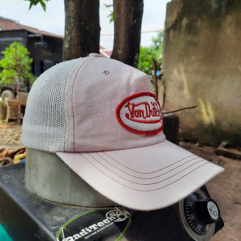 Topi Von Dutch Second Original Like New Soft Pink