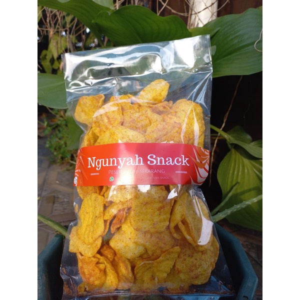 

keripik Puyuh Pedas Cemilan Enak 100% Halal