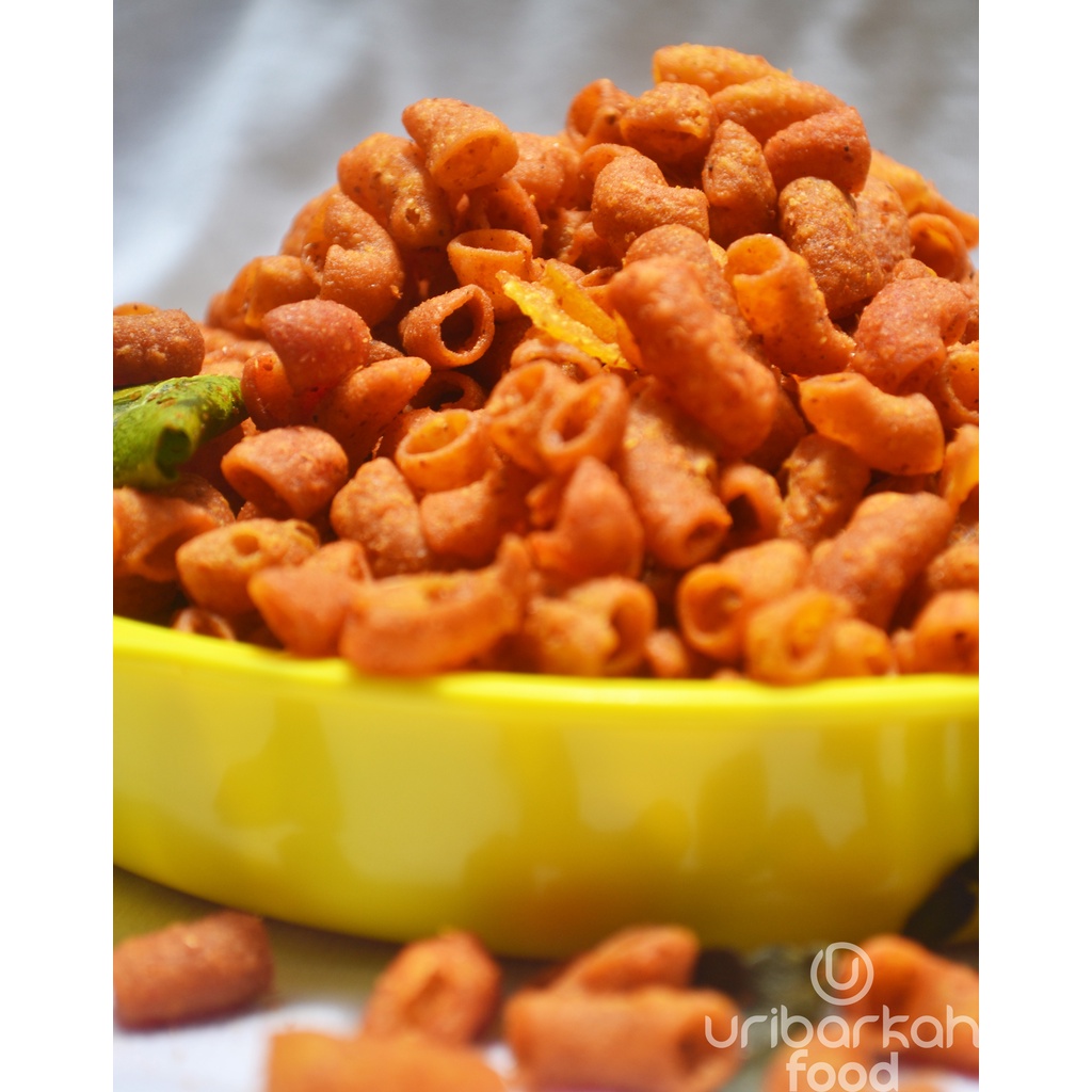 

Uribarkah Food Makaroni Garing Kriuk 100gr Macaroni Makaring Pedas Daun Jeruk Jagung Bakar