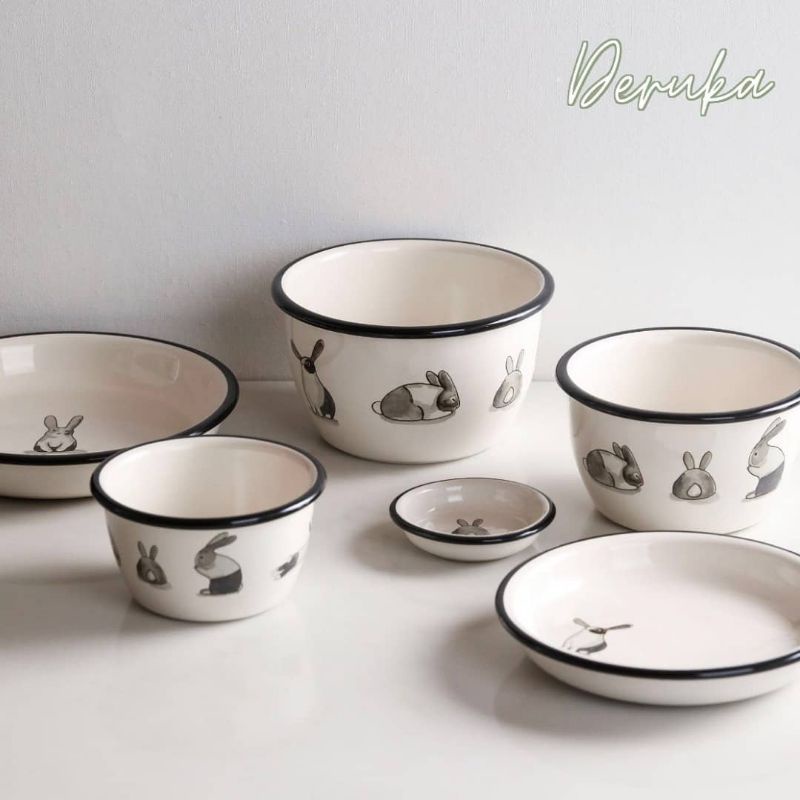 Little Grey Rabbit Tableware / Piring Makan Motif Kelinci