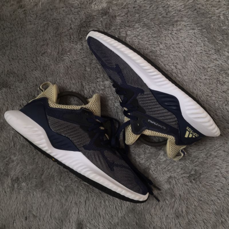 ADIDAS ALPHABOUNCE BEYOND 42 2/3