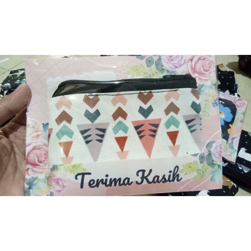 Souvenir Pouch Besar Kanvas 19 x 14