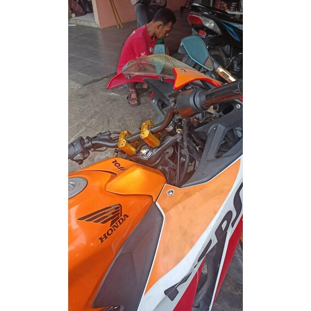 Breket dudukan stang CB150R Old  New Facelift CBR150R CBU Gen 2 (headlamp satu) Lokal Facelift K45G Bracket Dudukan Stang CBR 150R CB150R Facelift CBR Sport dan CB150 Fighter