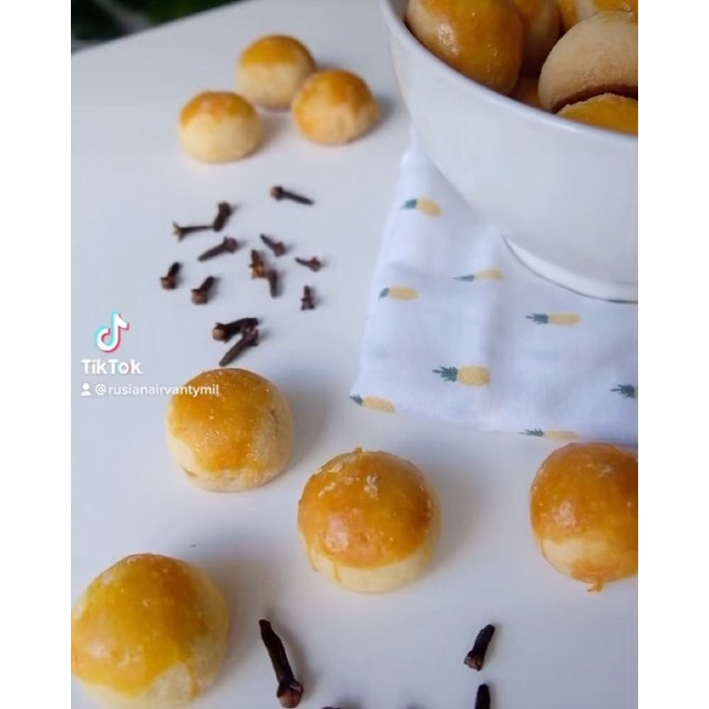 

Kue Nastar