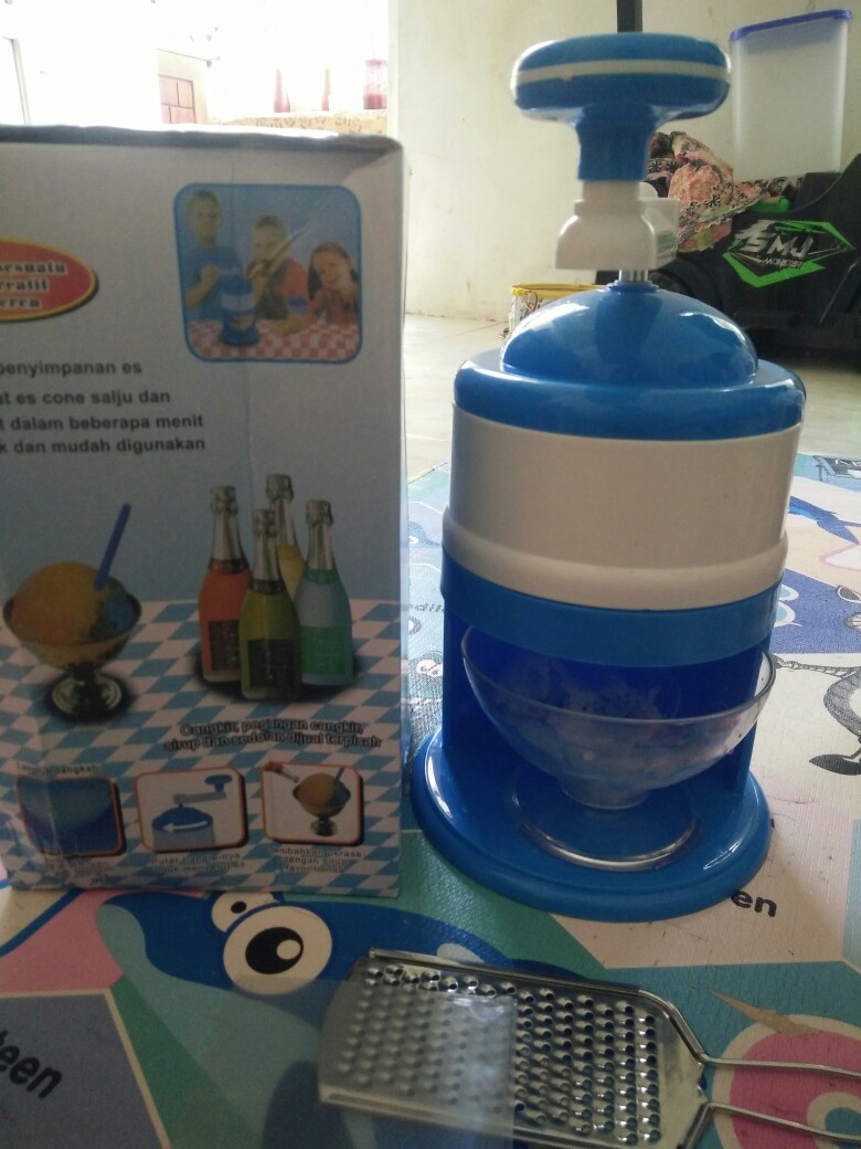 Parutan Keju Kentang Coklat Grater Cheese Alat Dapur Parut Stainless Cheese