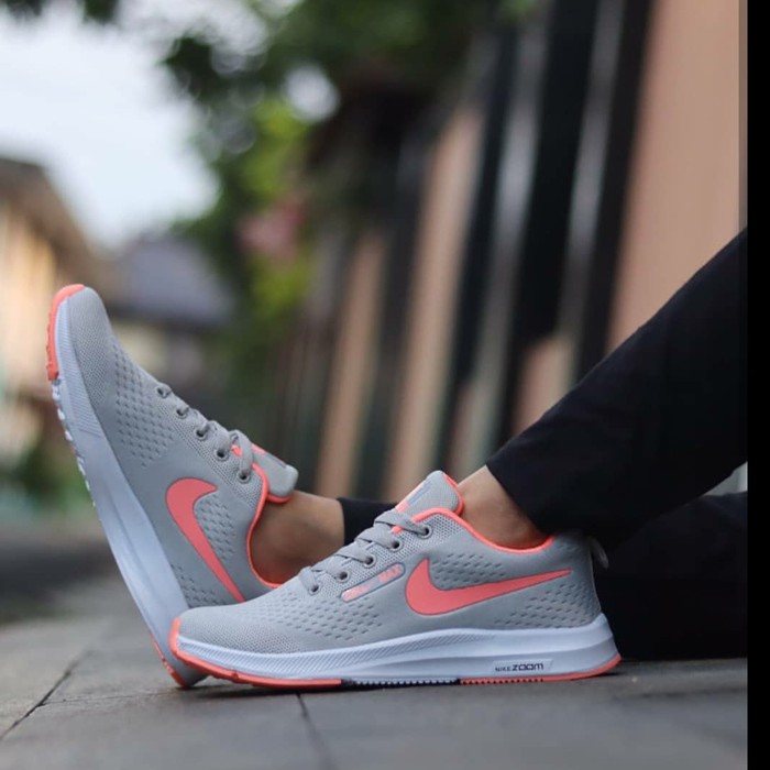 Sale Sepatu Wanita Nike Air Max