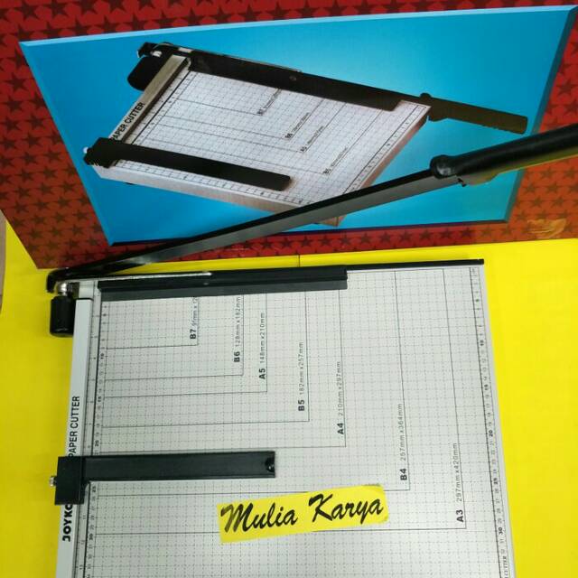 

Paper Cutter A3 Joyko PC 3846 / Alat Potong Kertas Joyko A3