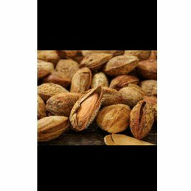 

Kacang Almond