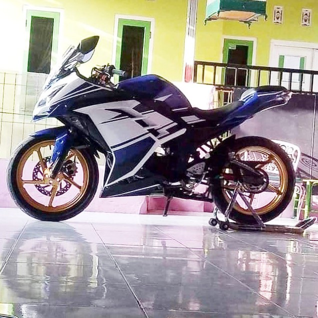 FULLSET BODY YAMAHA BYSON MODEL NINJA FI, BODY BYSON MODEL NINJA F1