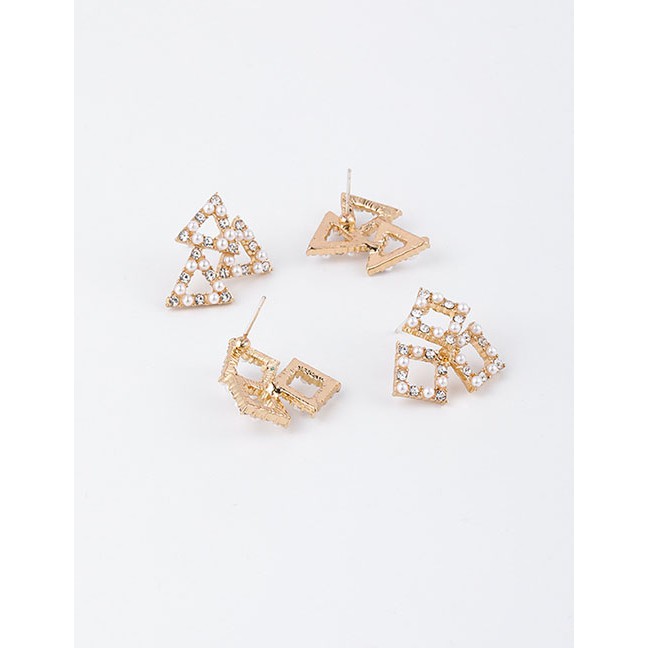 LRC Anting Tusuk Fashion Golden Pearl Rhinestone Stacked Earrings D98376