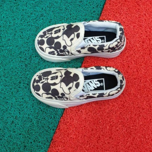 OBRAL SEPATU ANAK KECIL VANS SLIP ON MICKY KIDS (21-35) IMPORT QUALITY