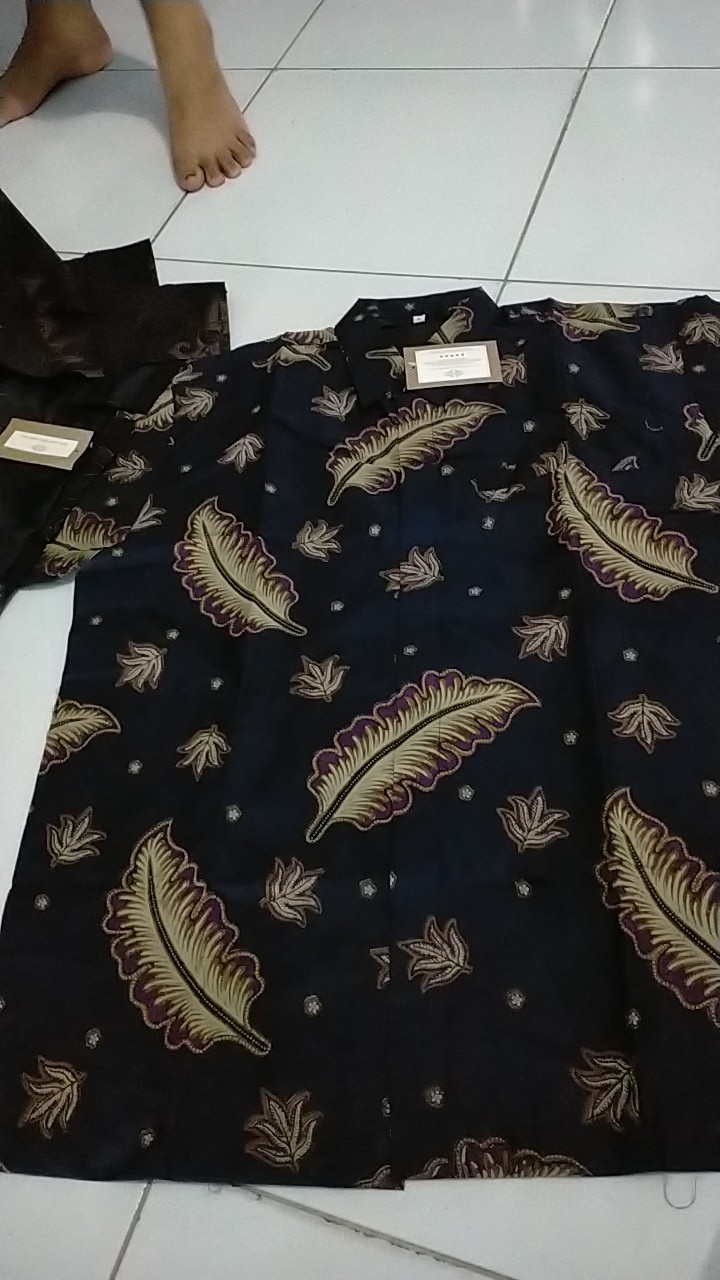 Wulu Biru Pendek Kemeja Batik Pria Full Furing Bahan Katun Halus Primisima