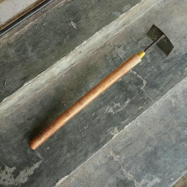 Pacul Cangkul Lokal Siap Pakai Ukuran Sedang