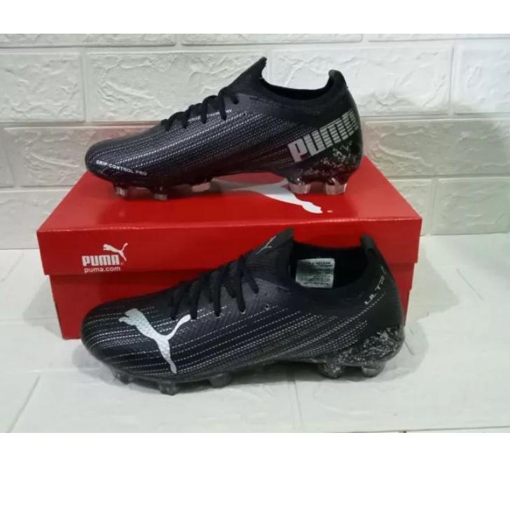 [PRODUK 0GBjk] Best Seller Sepatu Bola Puma Ultra Free Kaos Kaki dan Deker LES