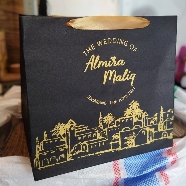 

paperbag hitam UkP30xL8xT25 cm, sablon 2 sisi 1 warna, tas kertas, paperbag wedding, paperbag butik