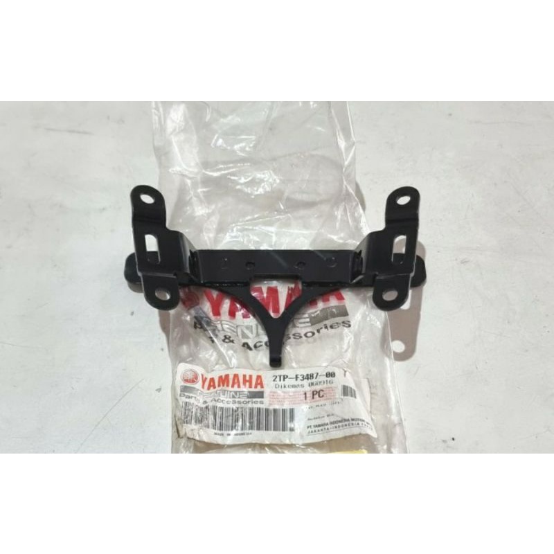 BREAKET DUDUKAN PLAT NOMOR YAMAHA VIXION NEW NVA ORIGINAL YGP