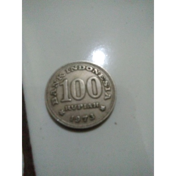 KOIN 100RUPIAH TAHUN1997 RUMAHGADANG DAN ANGKA100