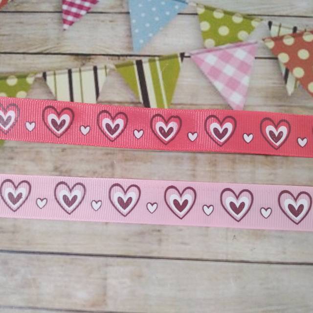 Pita valentine grossgrain 2cm motif hati love  rol 10 yard (kurleb 8.5 m)