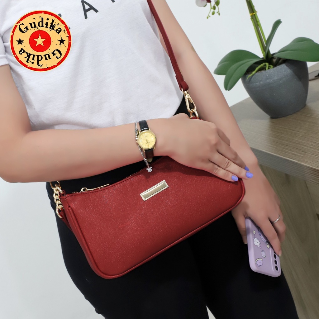 BIG PROMO  - Tas Wanita Kulit Original Bonus Dompet Bulat GUDIKA K122-A83 - Tas Selempang Wanita - Handbag Wanita - Shoulder bag Wanita