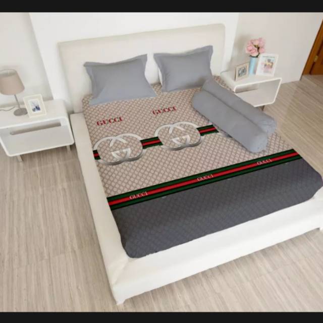 Sprei Gucci