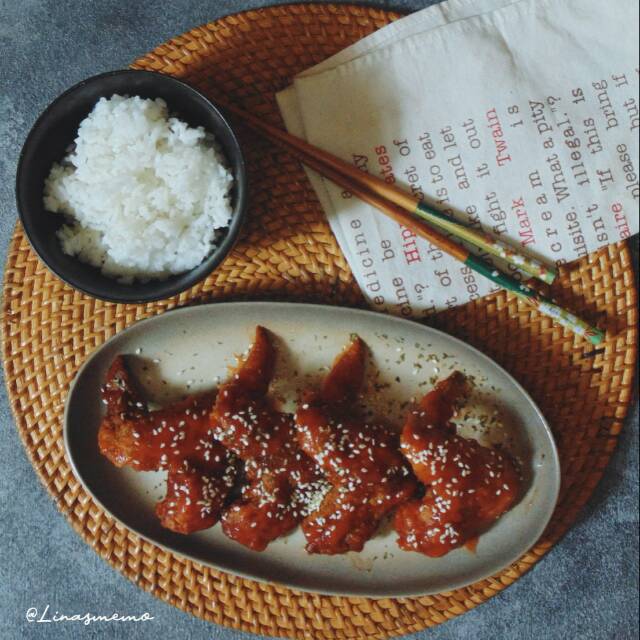 

Ayam Goreng Korea (Yangnyeom-tongdak)